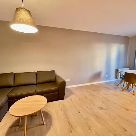 Seaapartment #2 *